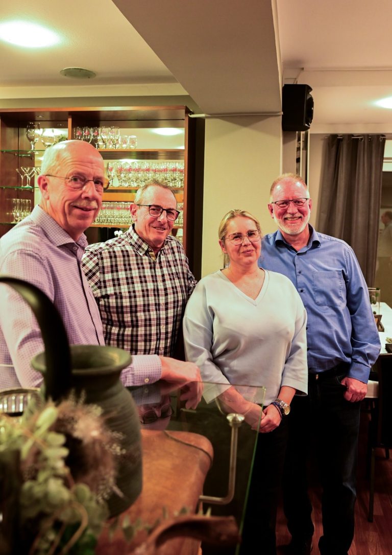 v.l.n.r Franz Bokop, Engelbert Janßen, Magdalena Pigula, Jörg Wegmann v.l.n.r Franz Bokop, Engelbert Janßen, Magdalena Pigula, Jörg Wegmann